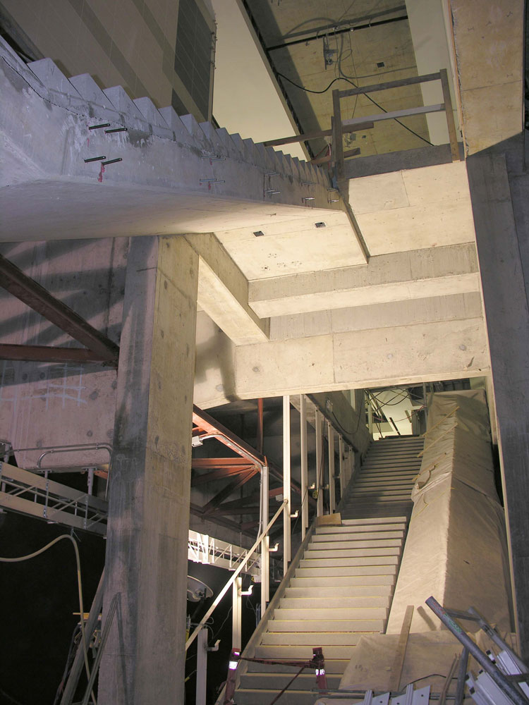 One more look at the stairs and the bottom of the concourse level.