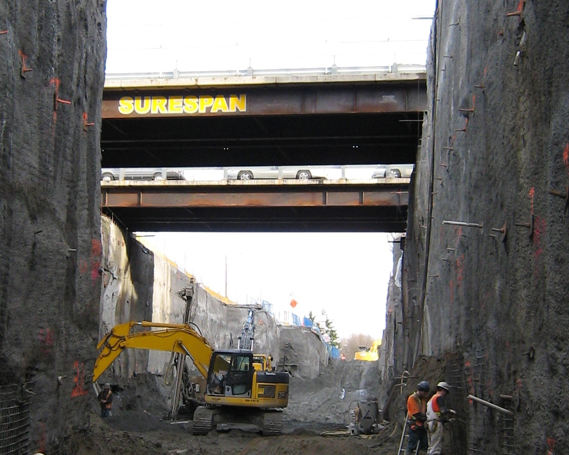 ere's the Canada Line bridge piece that will be used to repair the Pattullo. Photo courtesy of Surespan Construction!