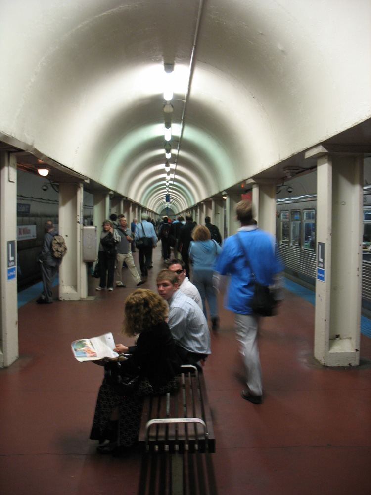 The interior of LaSalle Station on the Blue Line.