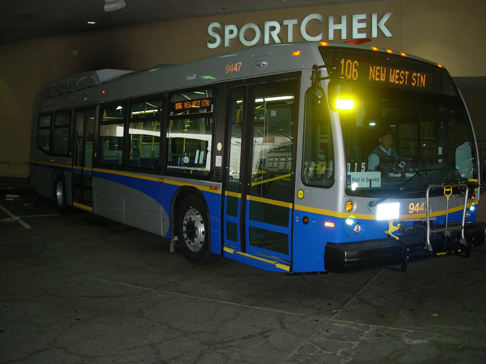 A Nova hybrid on the 130 route, parked at Metrotown Station loop.