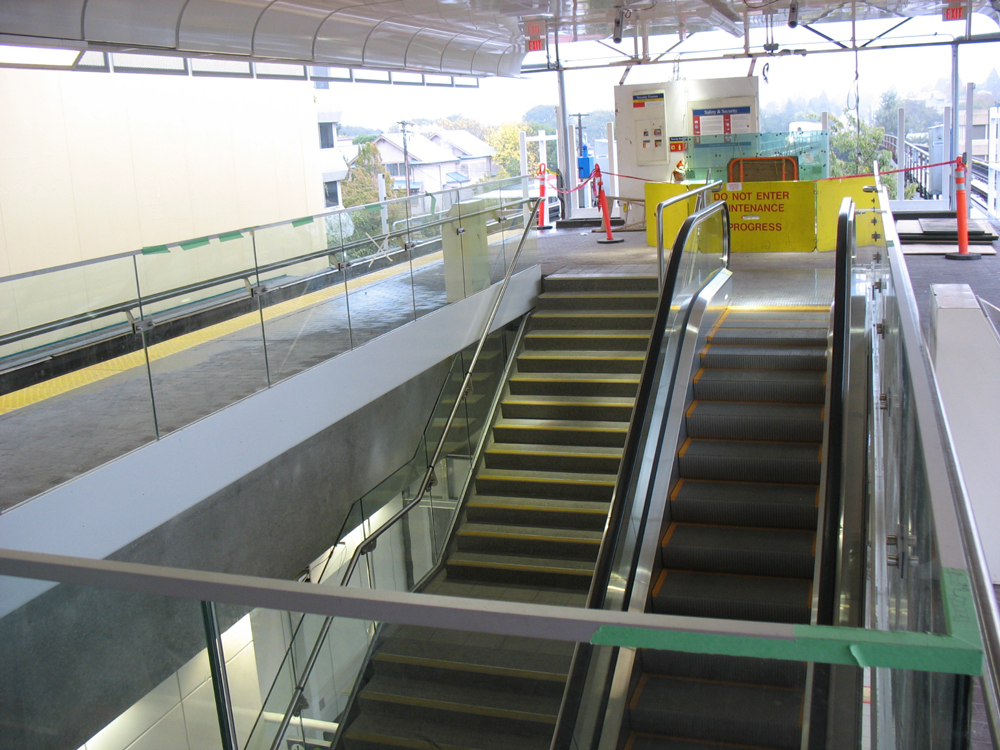 The stairs and escalator as seen from the level of platform 3 & 4.