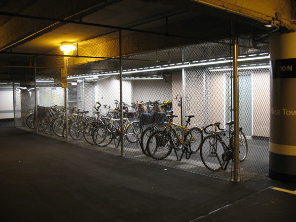 The secure bike parking facility offered by the Metrotower complex.