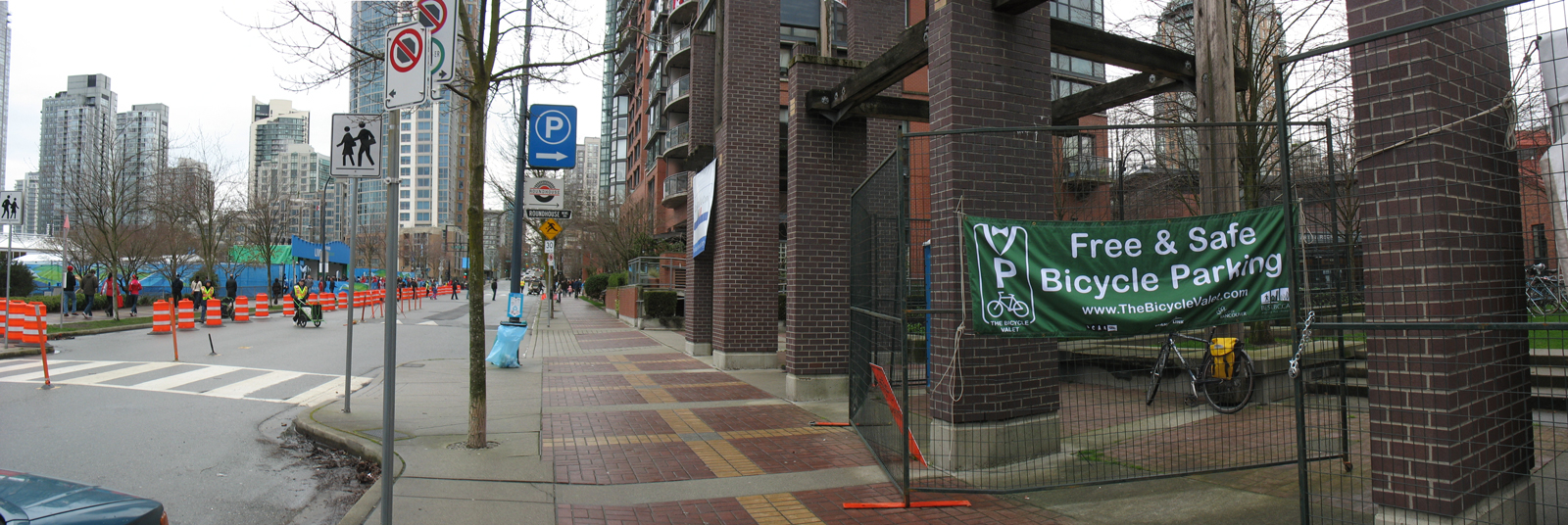 A panoramic photo showing the LiveCity Yaletown entrance on the left, and the bike valet on the right. Click for a larger version!