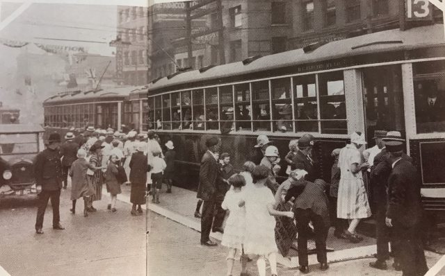 Two-car streetcar "trains" ran on main Vancouver routes from 1927 to the late 1940s