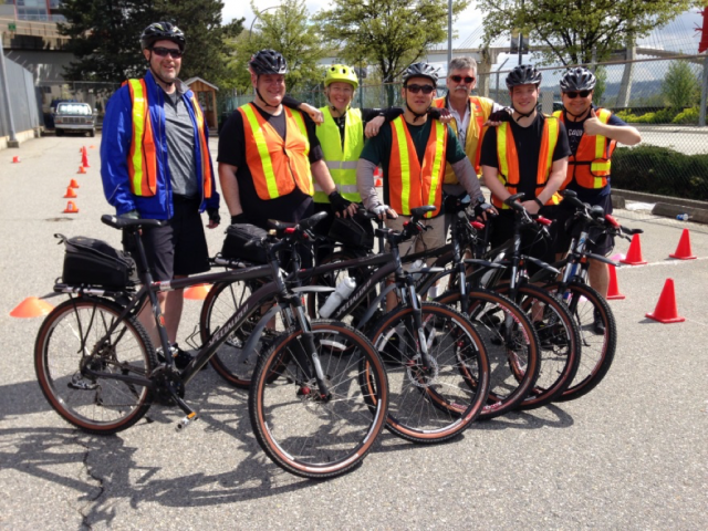 From left to right: Scott Arnold, Dale Mackie, Cst. Glover (Transit Police), Jeff Kim, Cst. Skelton (Transit Police), Matt Forshaw, and Nick Kellof. Missing from photo: Dave Partridge and Greg Gervais, returning 2016 Bike Patrol officers) 