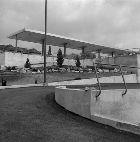 New Westminster BCE bus depot, 1953