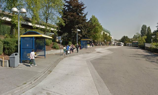 The bus exchange at 22nd Street Station prior to the upgrades. (Photo: Google Street View)