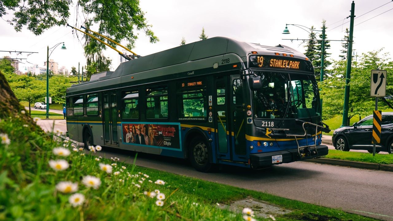 The 19 Stanley Park bus arriving at Stanley Park