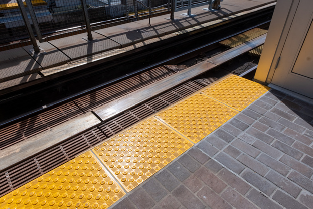 Gap filler at 22nd Street Station